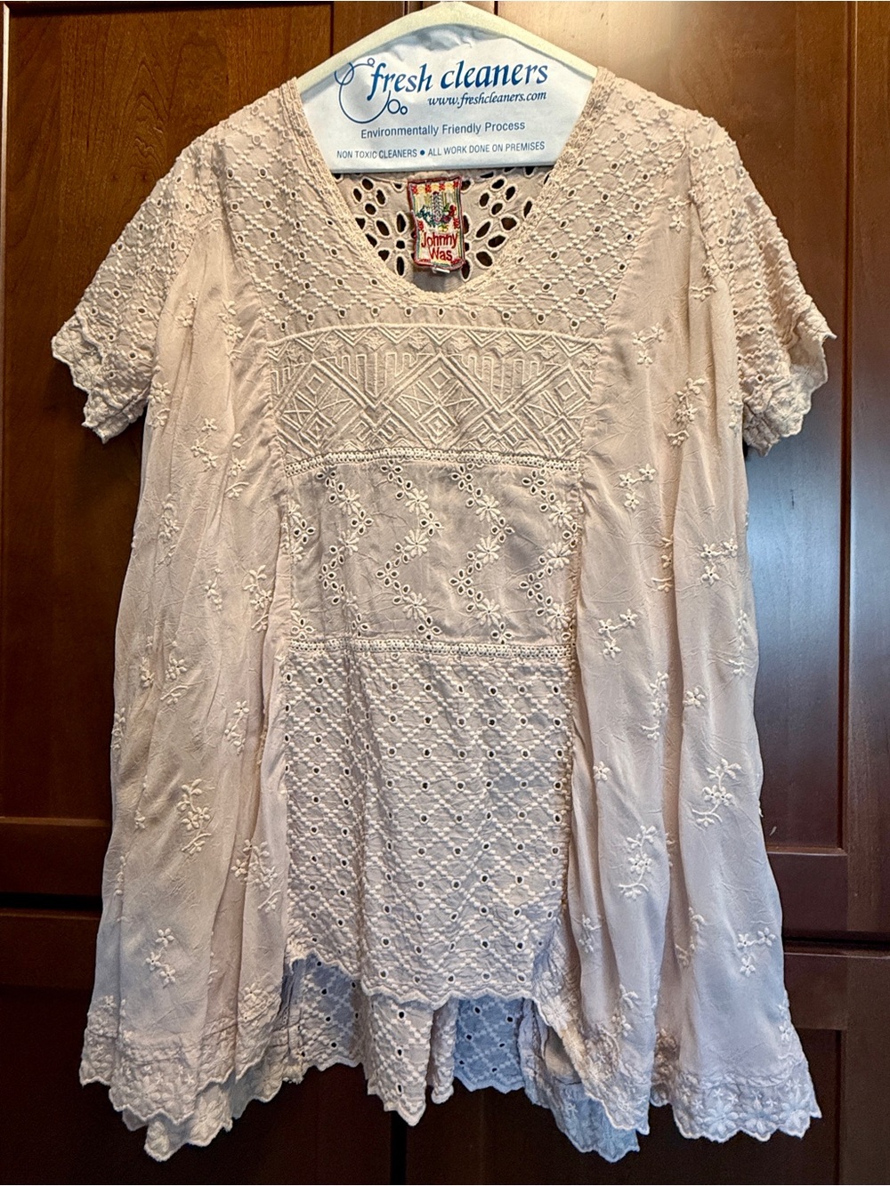 Johnny Was Blush Cream Embroidered Short-Sleeve Tunic